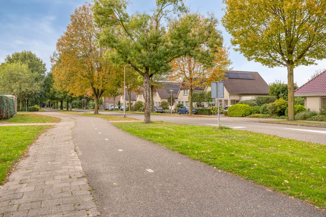 Foto 26 van van Heeckerenweg 3