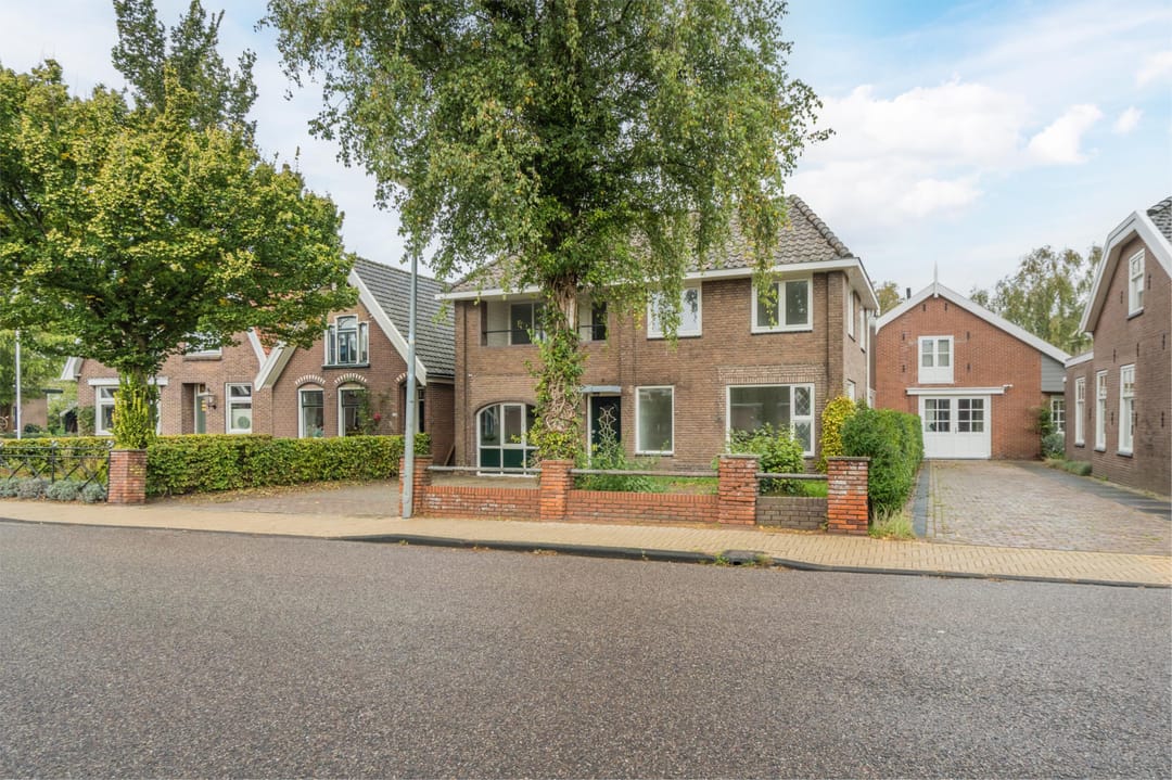 Photo 2 of Dorpsstraat 146