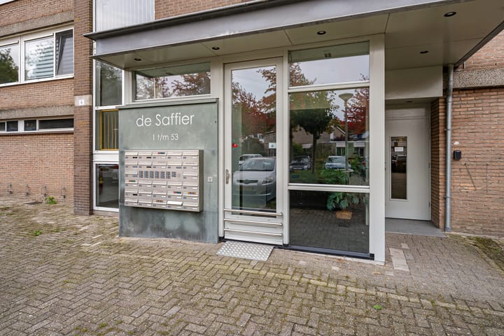 Photo 28 of Saffierstraat 27