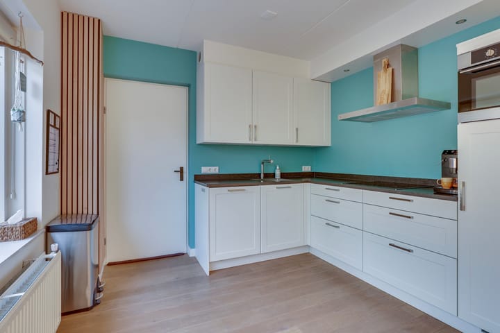 Foto 22 van Lijnbaanstraat 48