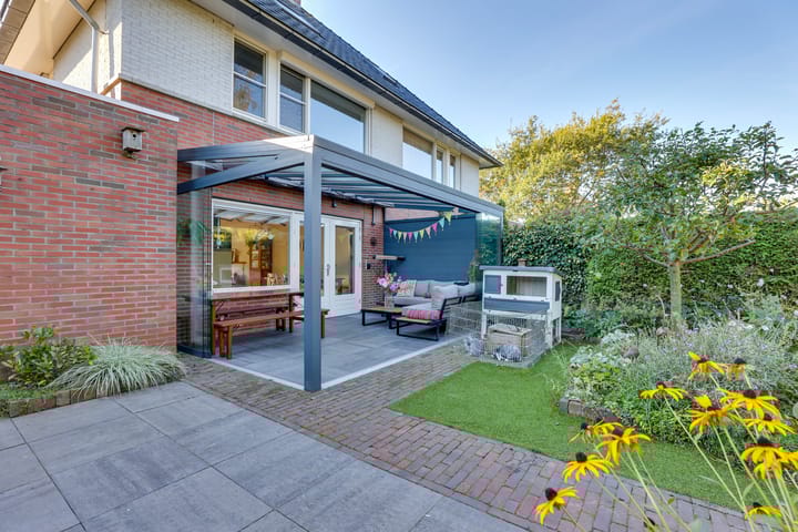 Foto 32 van Lijnbaanstraat 48