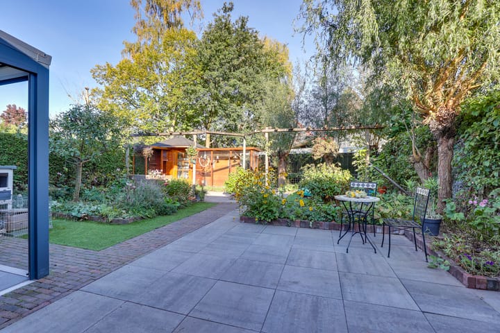 Foto 35 van Lijnbaanstraat 48