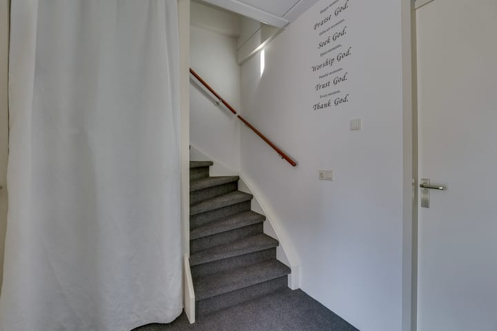 Foto 39 van Lijnbaanstraat 48