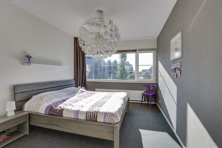 Foto 40 van Lijnbaanstraat 48