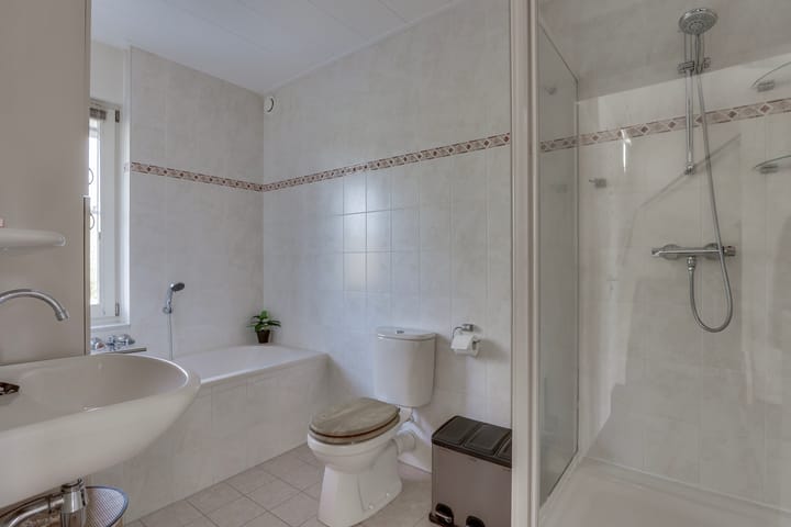 Foto 45 van Lijnbaanstraat 48