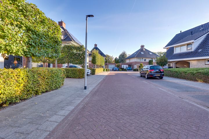 Foto 56 van Lijnbaanstraat 48