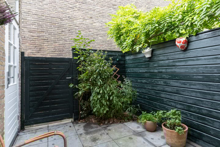 Foto 23 van Jan Luykenstraat 20