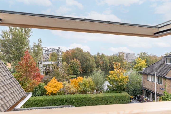 Foto 43 van Jan Luykenstraat 20