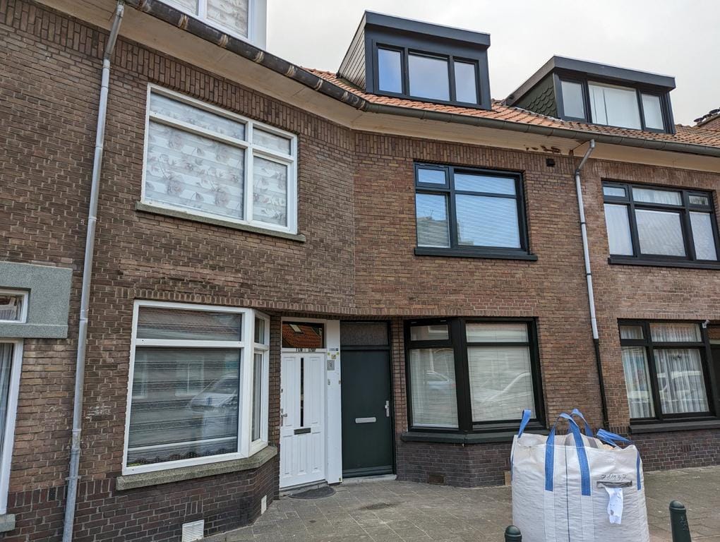 Foto 1 van Prudens van Duysestraat 4