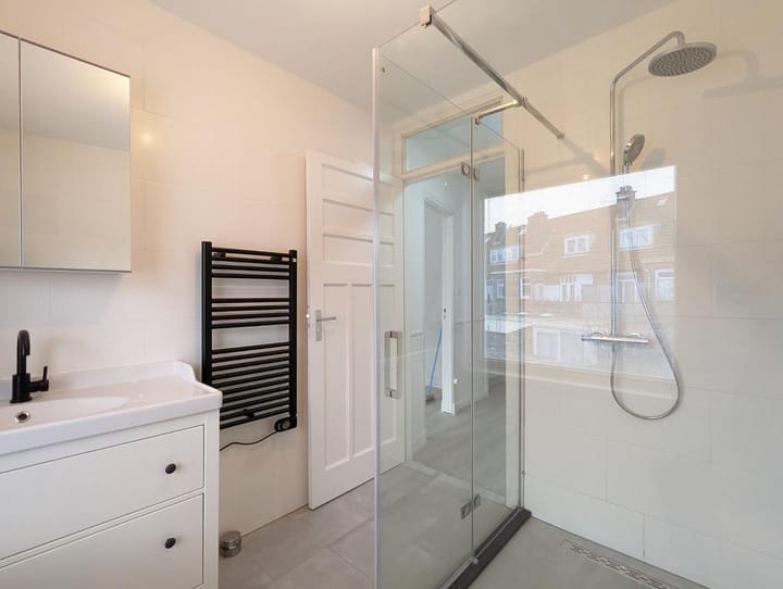 Photo 4 of Prudens van Duysestraat 4