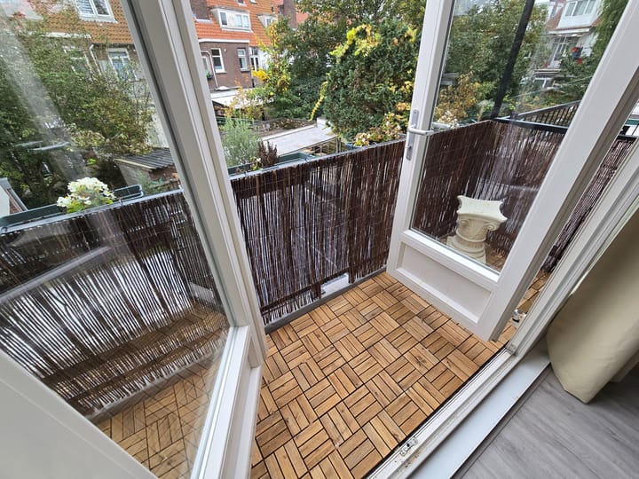 Photo 11 of Prudens van Duysestraat 4