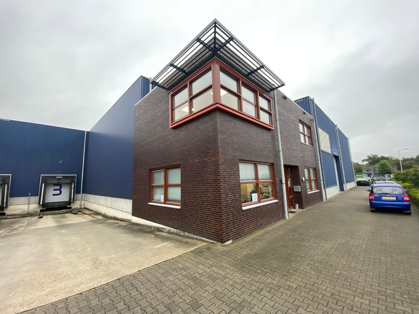 View photo 2 of Elektrostraat 5-a