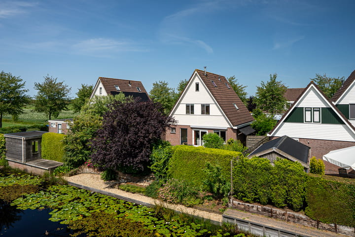 Photo 11 of Lichte 18