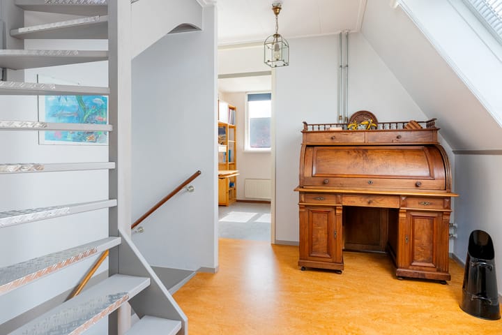 Photo 36 of Lichte 18