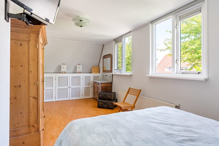 Photo 38 of Lichte 18