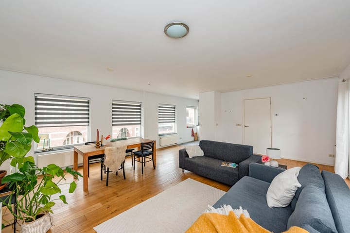 Photo 15 of Judith Leysterstraat 23