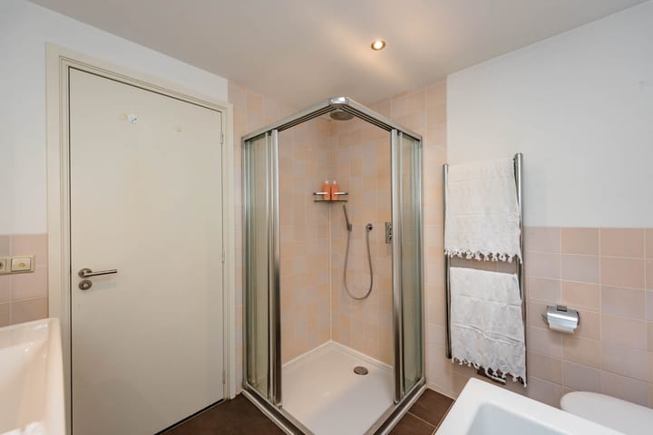 Photo 36 of Judith Leysterstraat 23