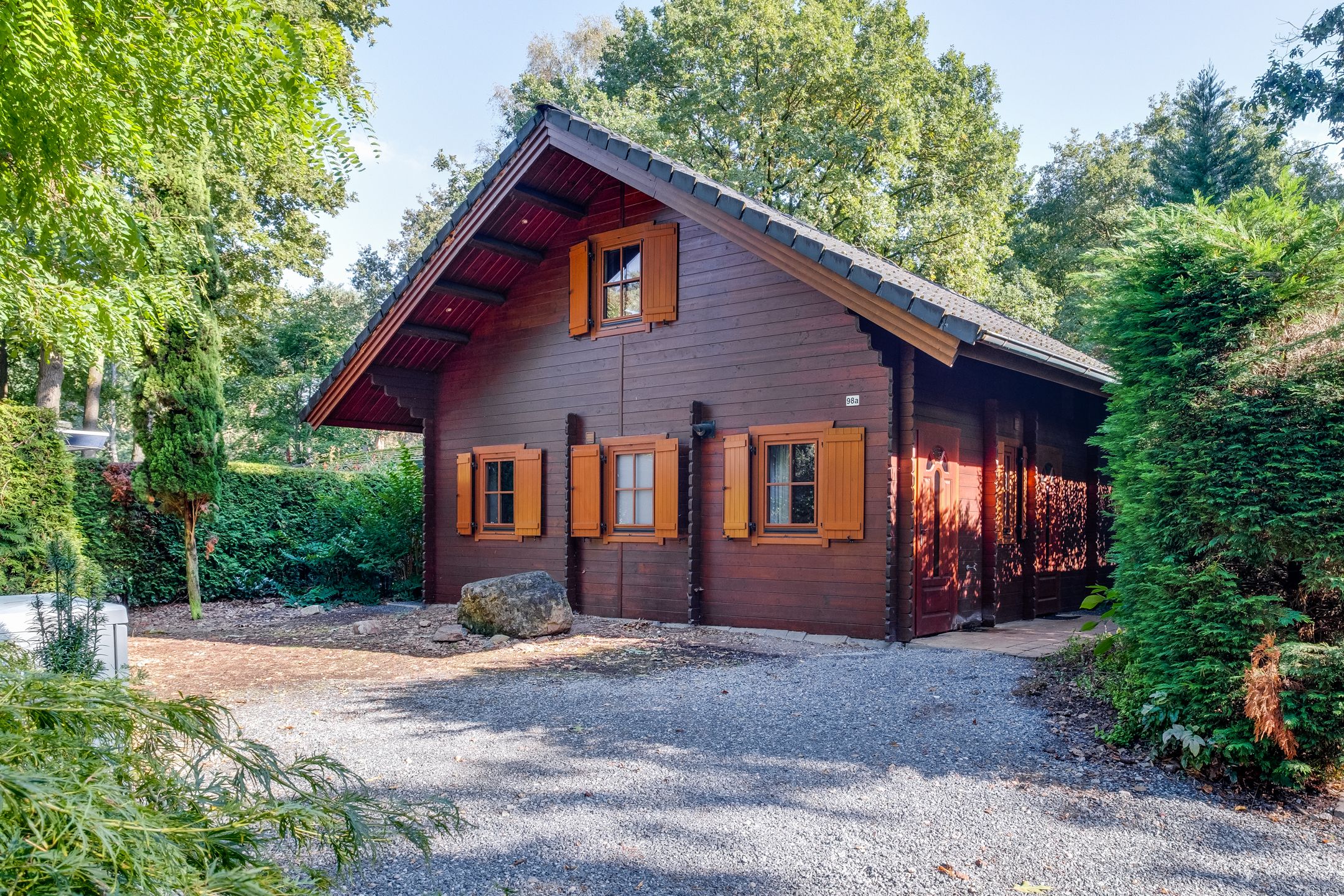 5-bedroom freehold villa in Lochem — photo 1 of 5