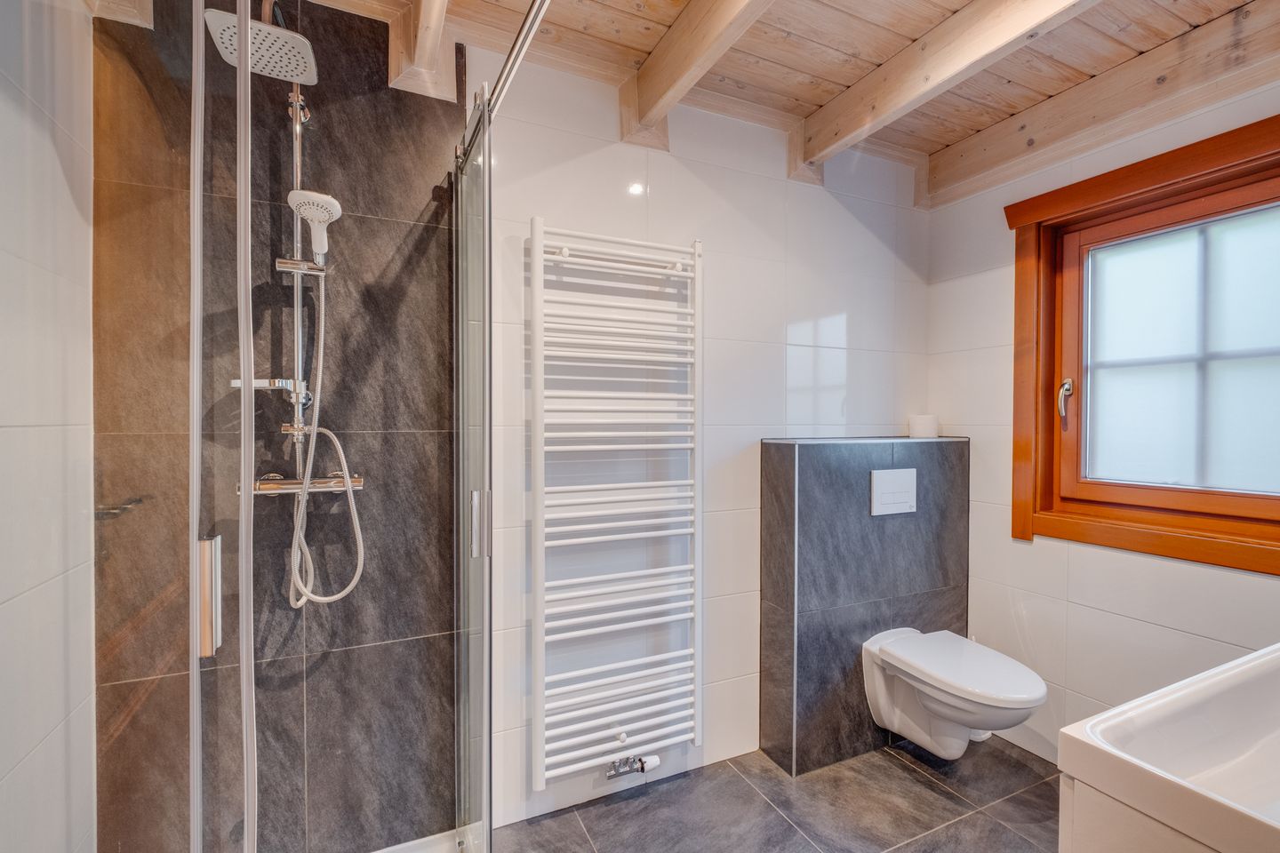 Foto 25 van Ploegdijk 2-98A