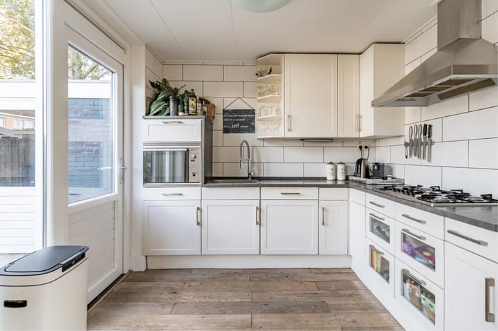 Photo 14 of Beethovenstraat 29