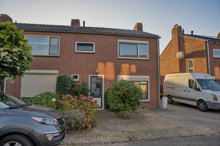 Foto 3 van Jacob Reviusstraat 8