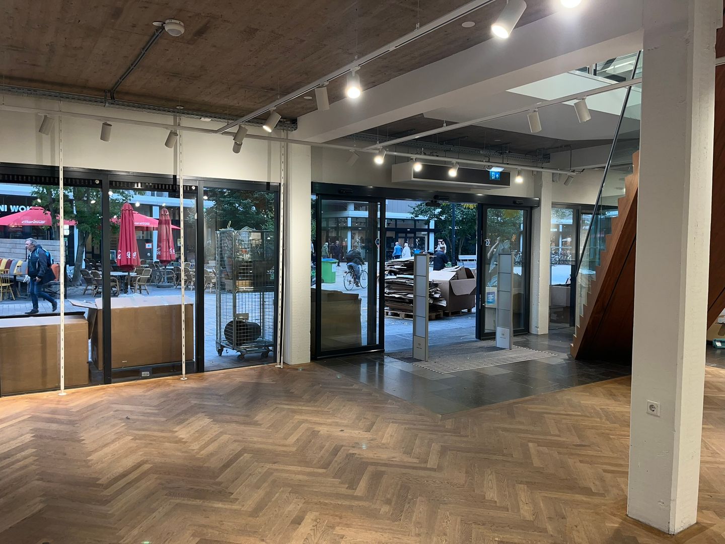 Bekijk foto 2 van Stadhuisplein 132