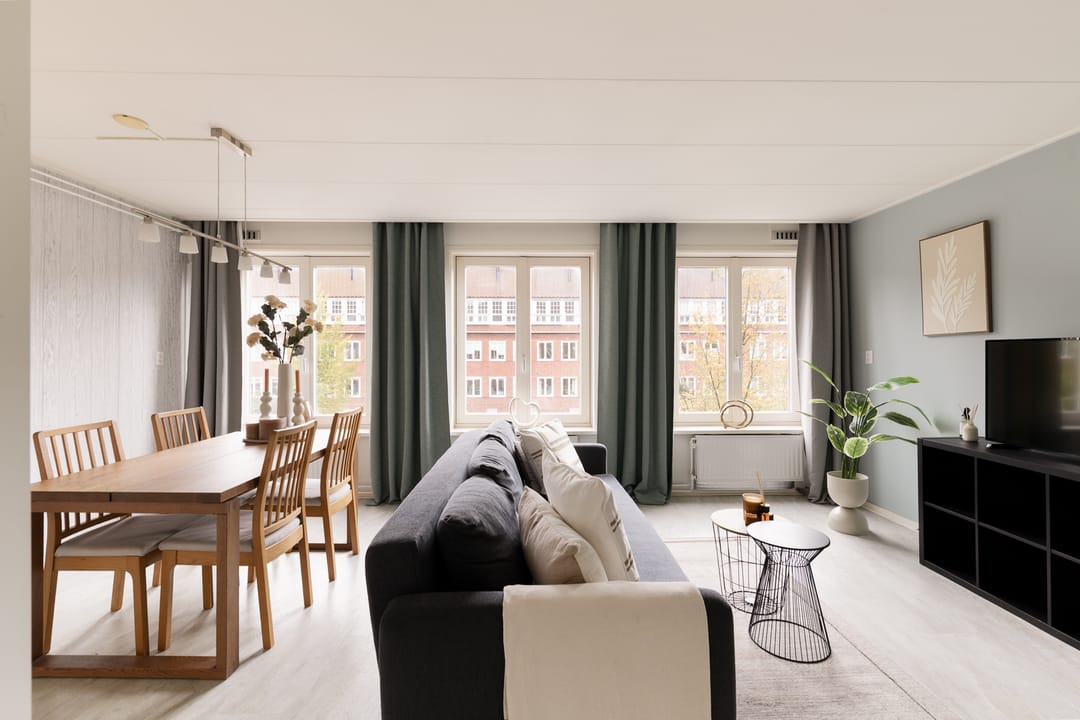 Foto 1 van Hoofdweg 359-2