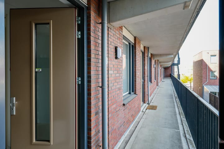 Foto 7 van Johan Hofmanstraat 211