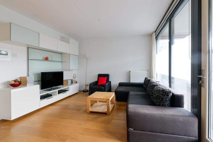 Foto 19 van Johan Hofmanstraat 211