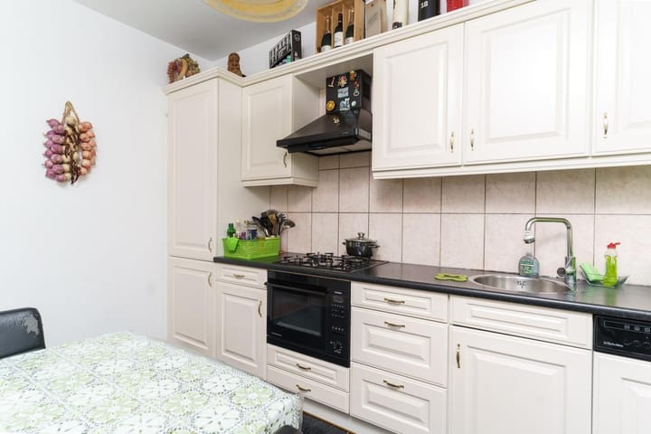 Photo 5 of Van der Lelijstraat 59-I