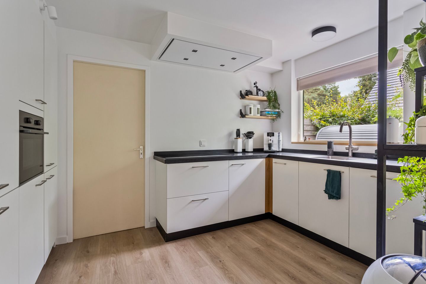 Foto 19 van Korhoenlaan 1-119