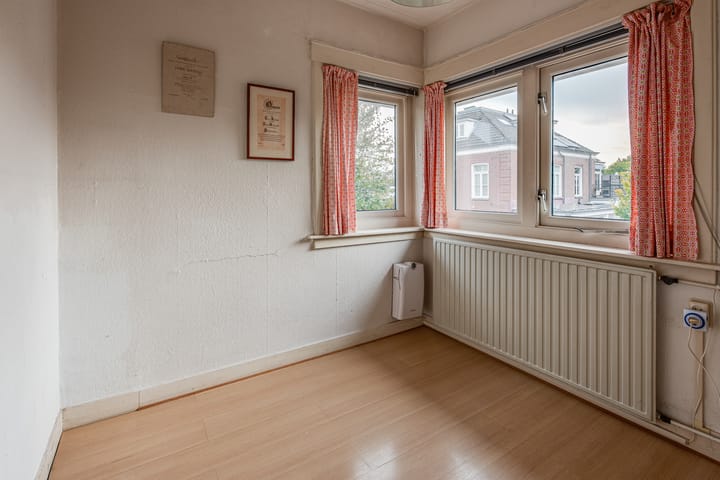 Foto 28 van Eemstraat 7