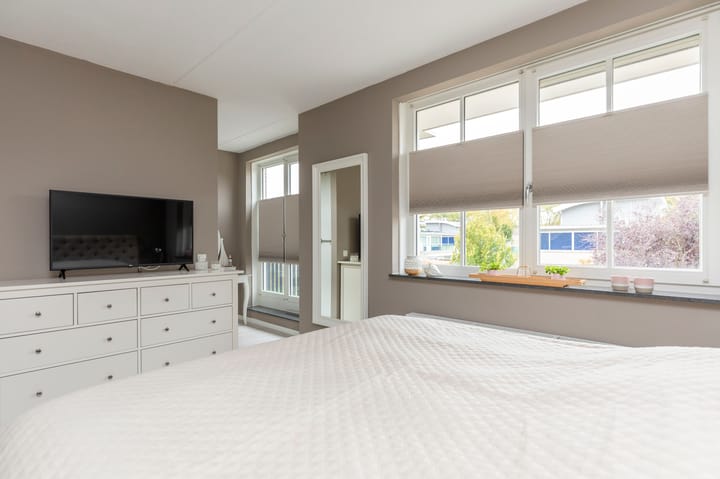 Photo 16 of Graaf Adolfstraat 8