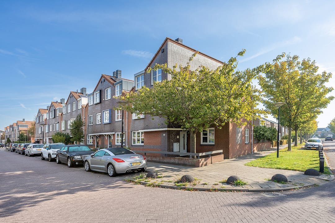 Foto 2 van Conny Stuartlaan 38