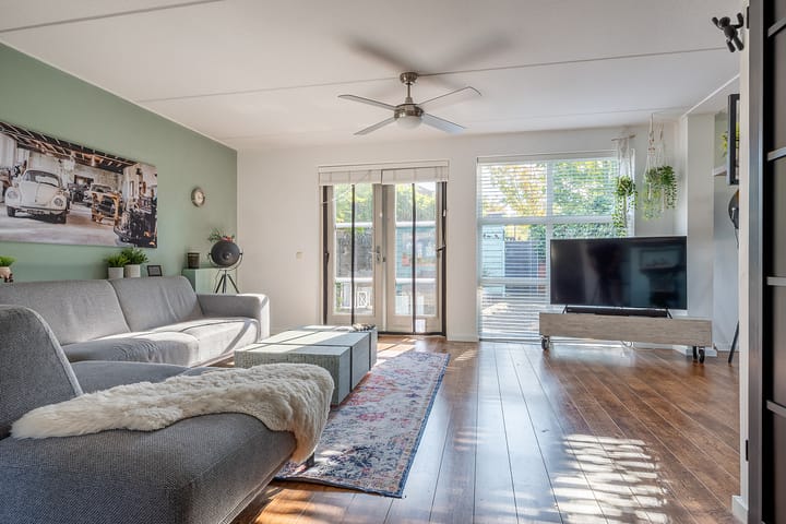 Foto 8 van Conny Stuartlaan 38