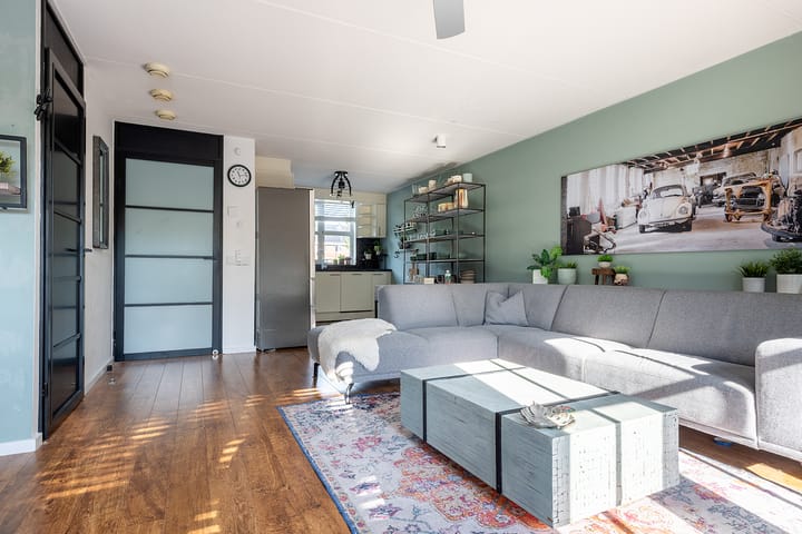 Foto 9 van Conny Stuartlaan 38