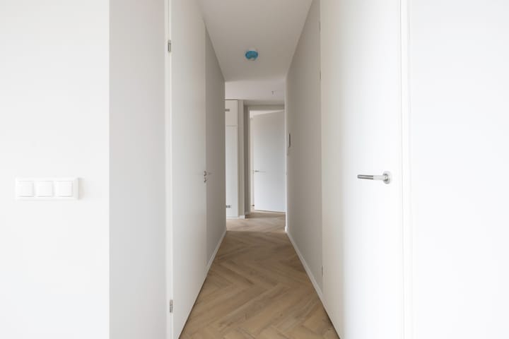 Foto 11 van Niemeyerstraat 281