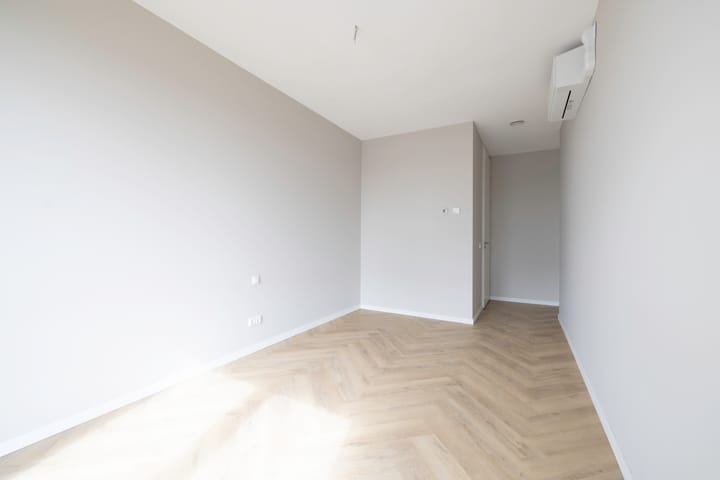 Foto 15 van Niemeyerstraat 281