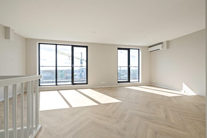 Foto 25 van Niemeyerstraat 281