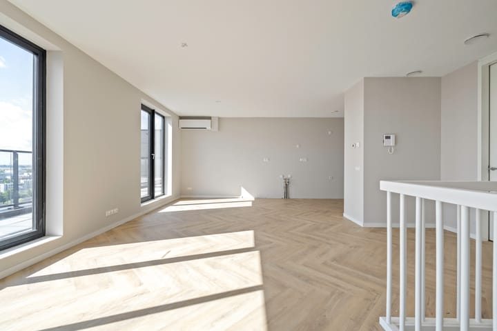 Foto 31 van Niemeyerstraat 281