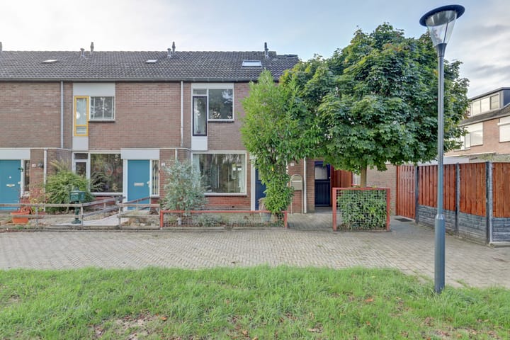 Photo 4 of De Gasperistraat 10