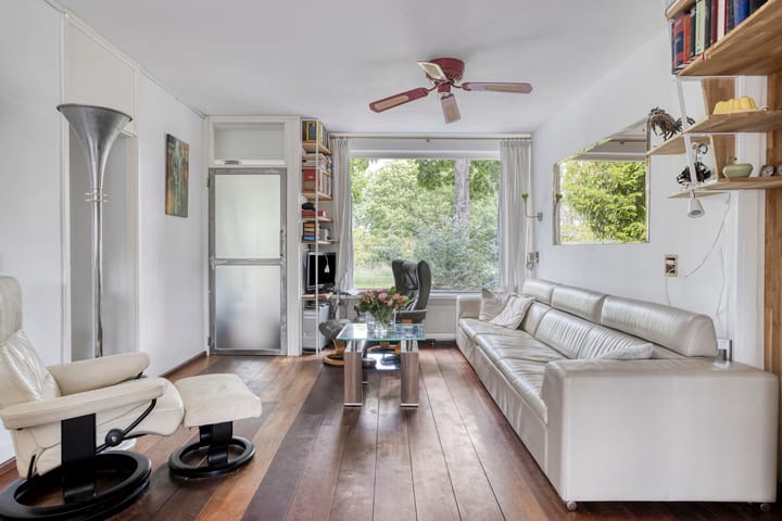 Photo 8 of De Gasperistraat 10