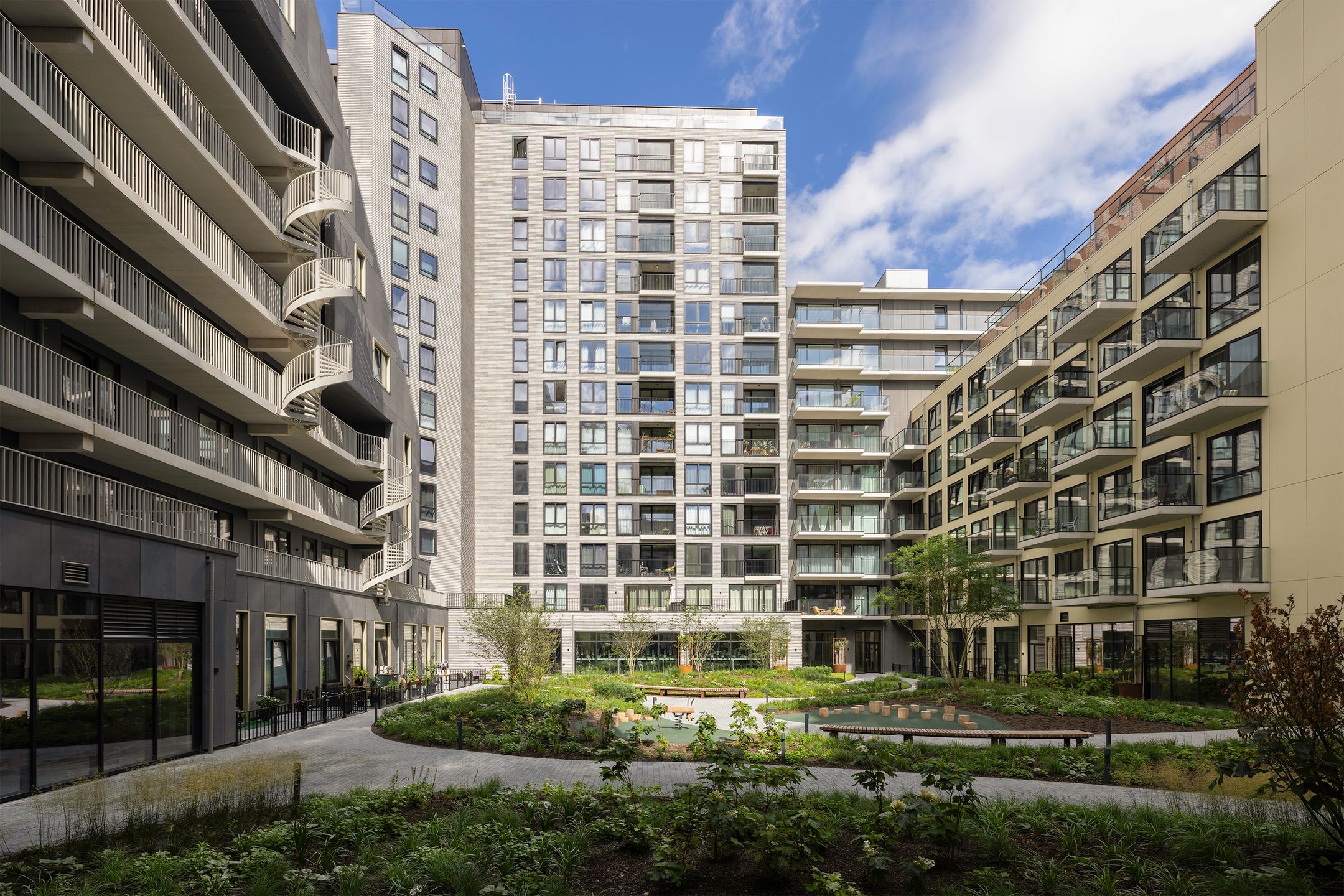 Foto 39 van Niemeyerstraat 281