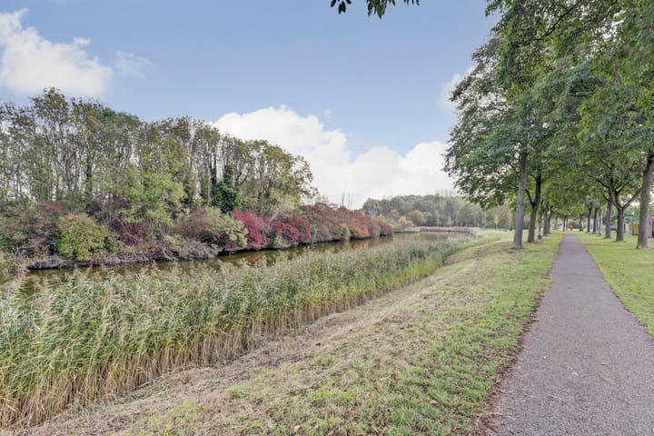 Photo 40 of De Gasperistraat 10