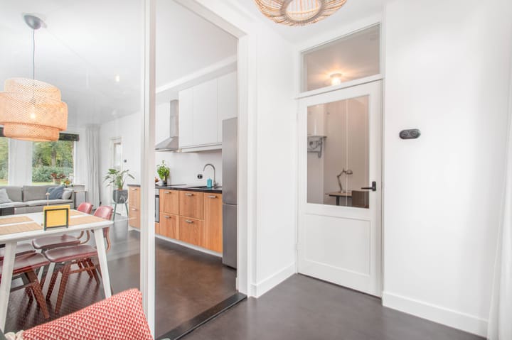 Foto 12 van De Lessepsstraat 69