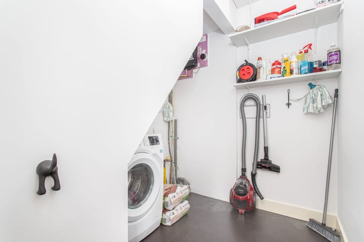 Foto 19 van De Lessepsstraat 69