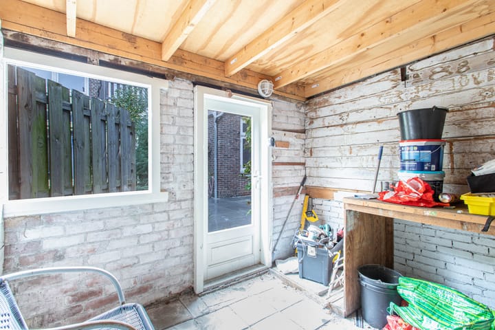 Foto 24 van De Lessepsstraat 69