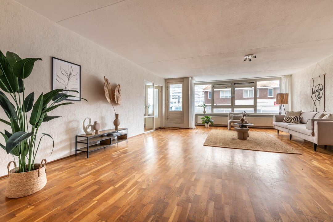 Foto 8 van Stationsplein 15-F1