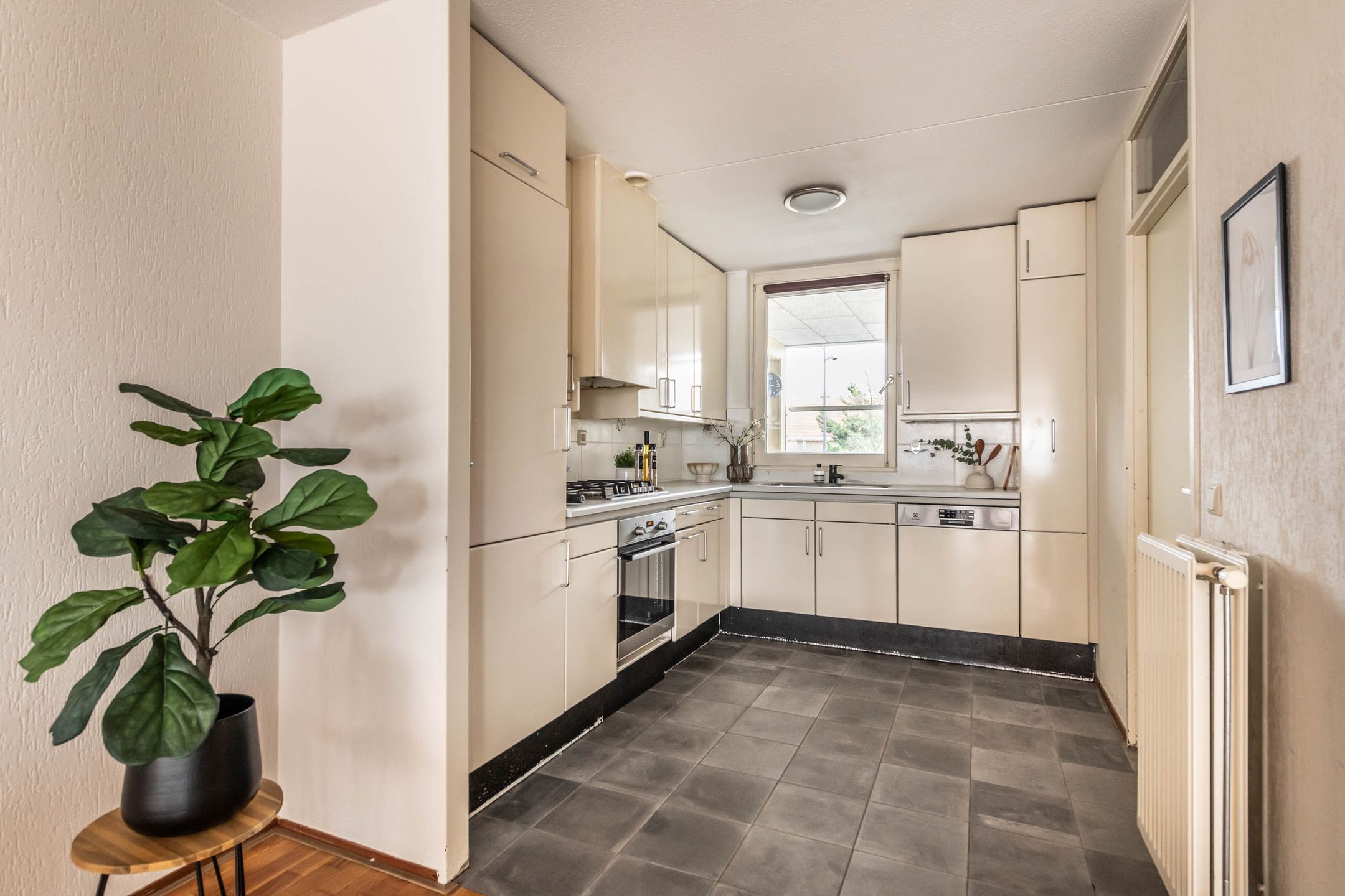 Foto 12 van Stationsplein 15-F1