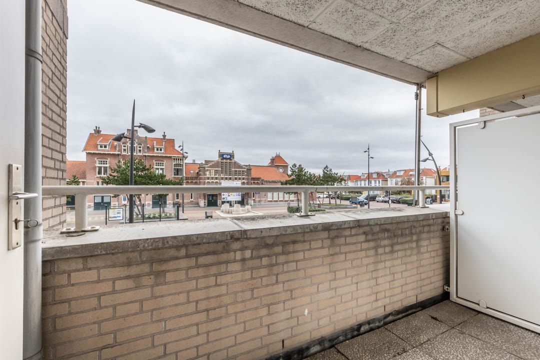 Foto 17 van Stationsplein 15-F1